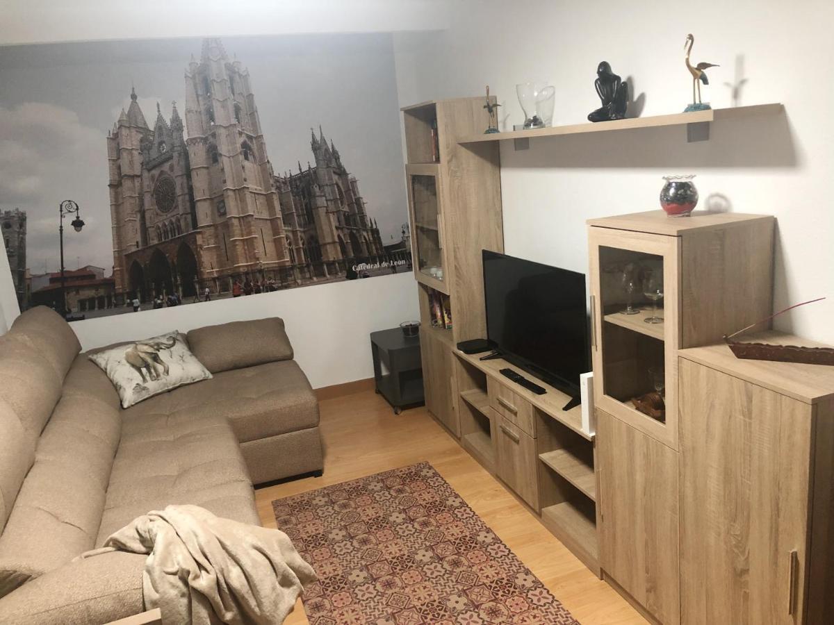 Apartamento Centrico En León Zewnętrze zdjęcie